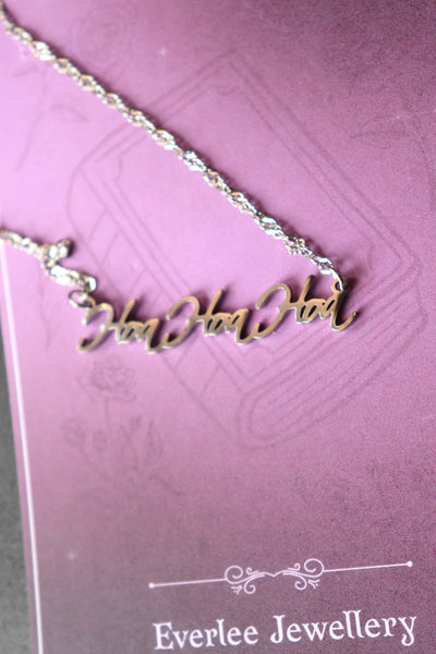 Hoa Hoa Hoa Name Necklace
